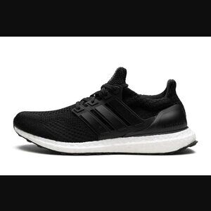 Adidas Ultraboost 4.0 BB6149 Black White Running Shoes Sneaker. Size US 8.5.